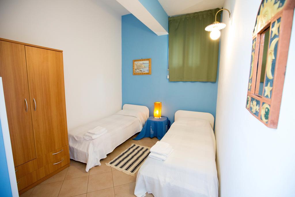 Ogliastro Sul Mare - Sleep And Dream Villa Cefalù Rum bild