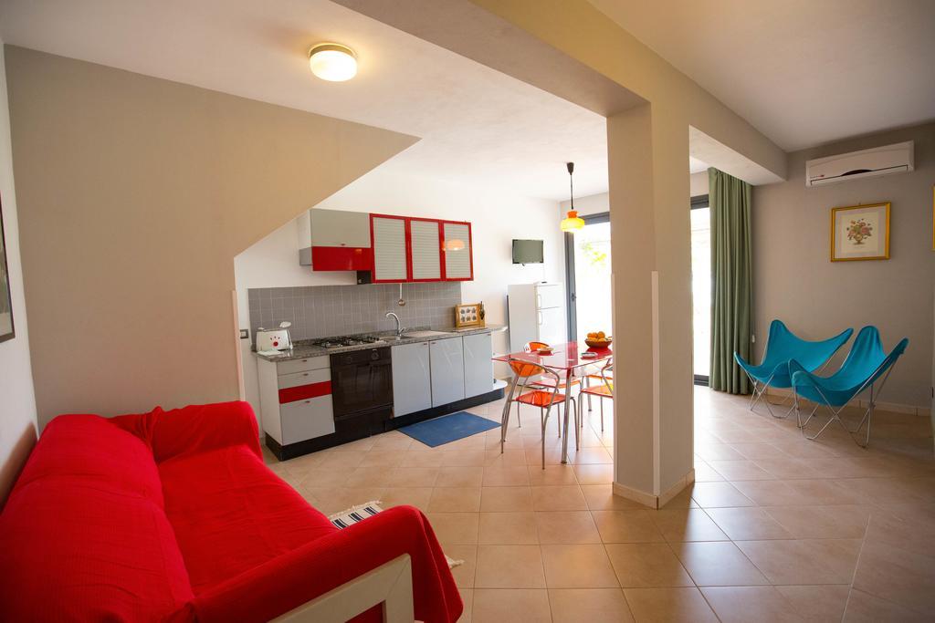 Ogliastro Sul Mare - Sleep And Dream Villa Cefalù Rum bild