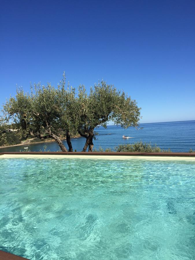 Ogliastro Sul Mare - Sleep And Dream Villa Cefalù Exteriör bild